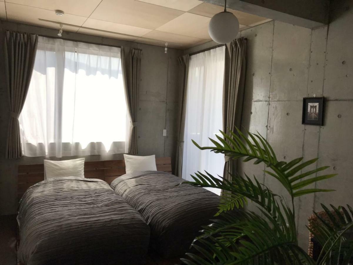 Hotel Treeside Yugawara Esterno foto